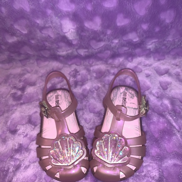 Mini Melissa Other - Size 8 sea shell sandals by Mini Melissa
